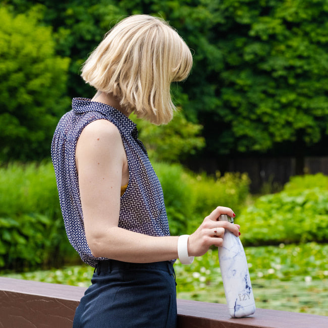 IZY Insulated Travel Bottle – Stylish, Leakproof & CO₂-Neutral (500ml)