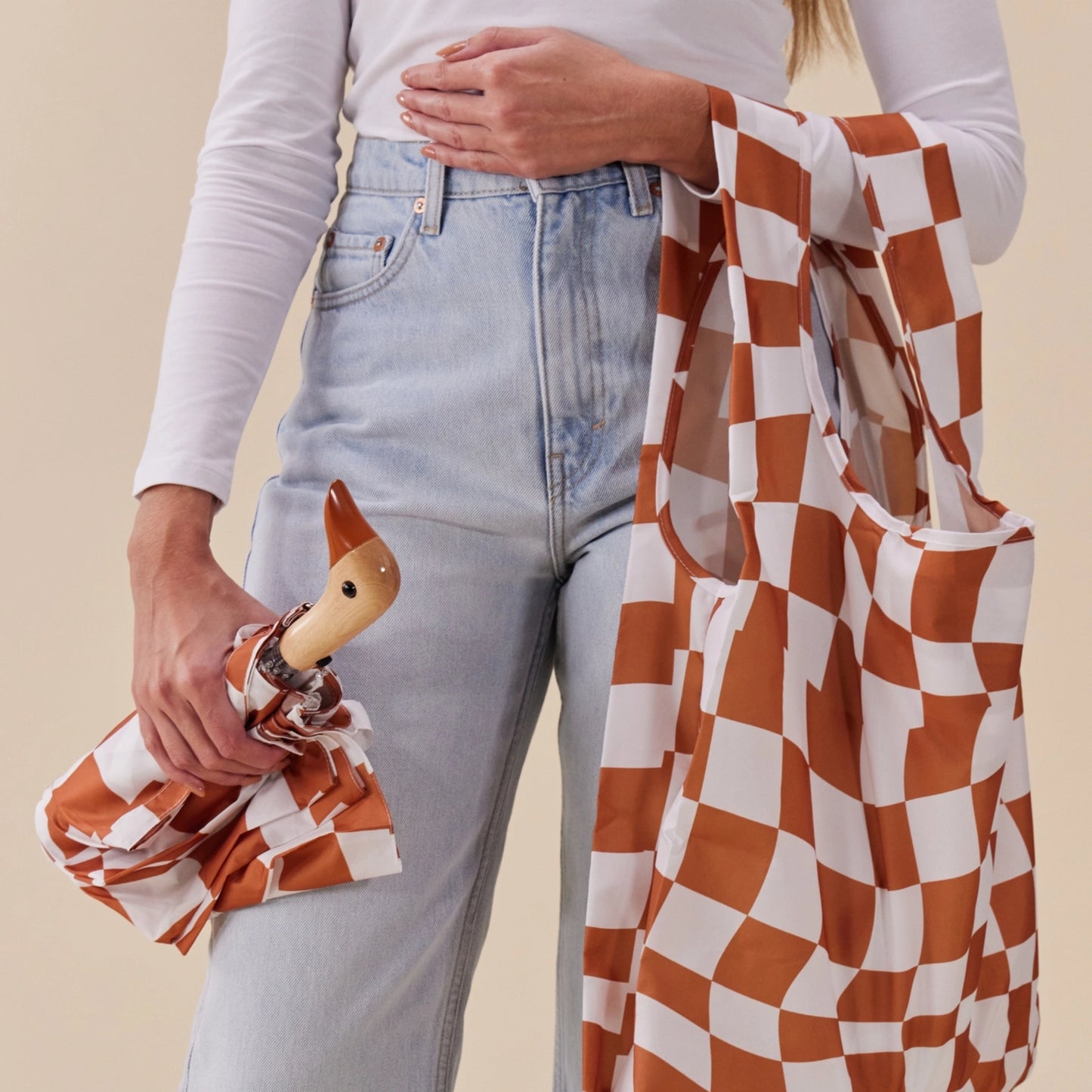 Reusable Eco Shopping Bag – Foldable & Made from 6 Recycled Bottles